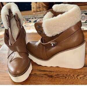 Coach Kenna tan wedge shoes womens size 8.5M
